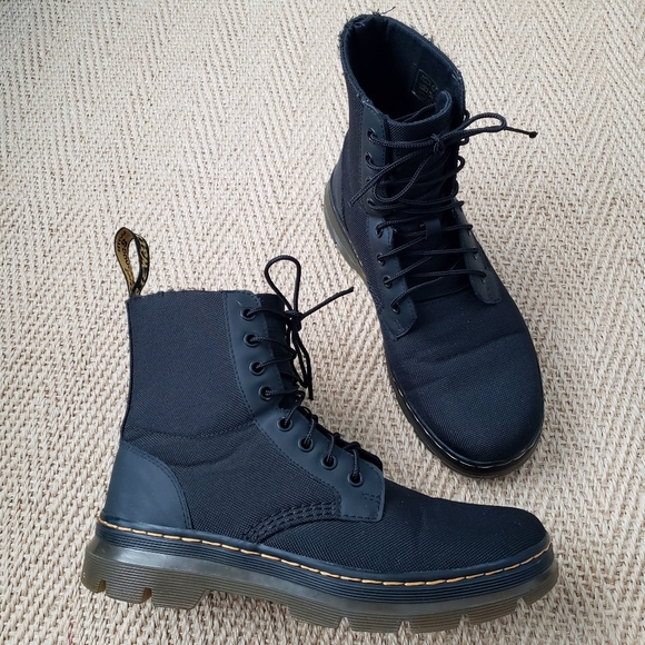 Dr. Martens COMBS Boots Sz M9 L10 - Picture 1 of 7